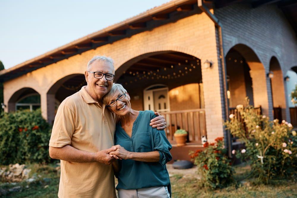 Reverse Mortgage Pros and Cons: Is It the Right Choice?