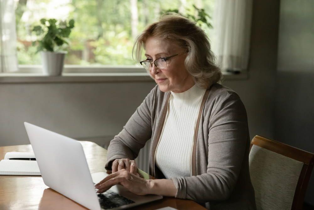 Medicare Eligibility: Who Qualifies and When Coverage Starts